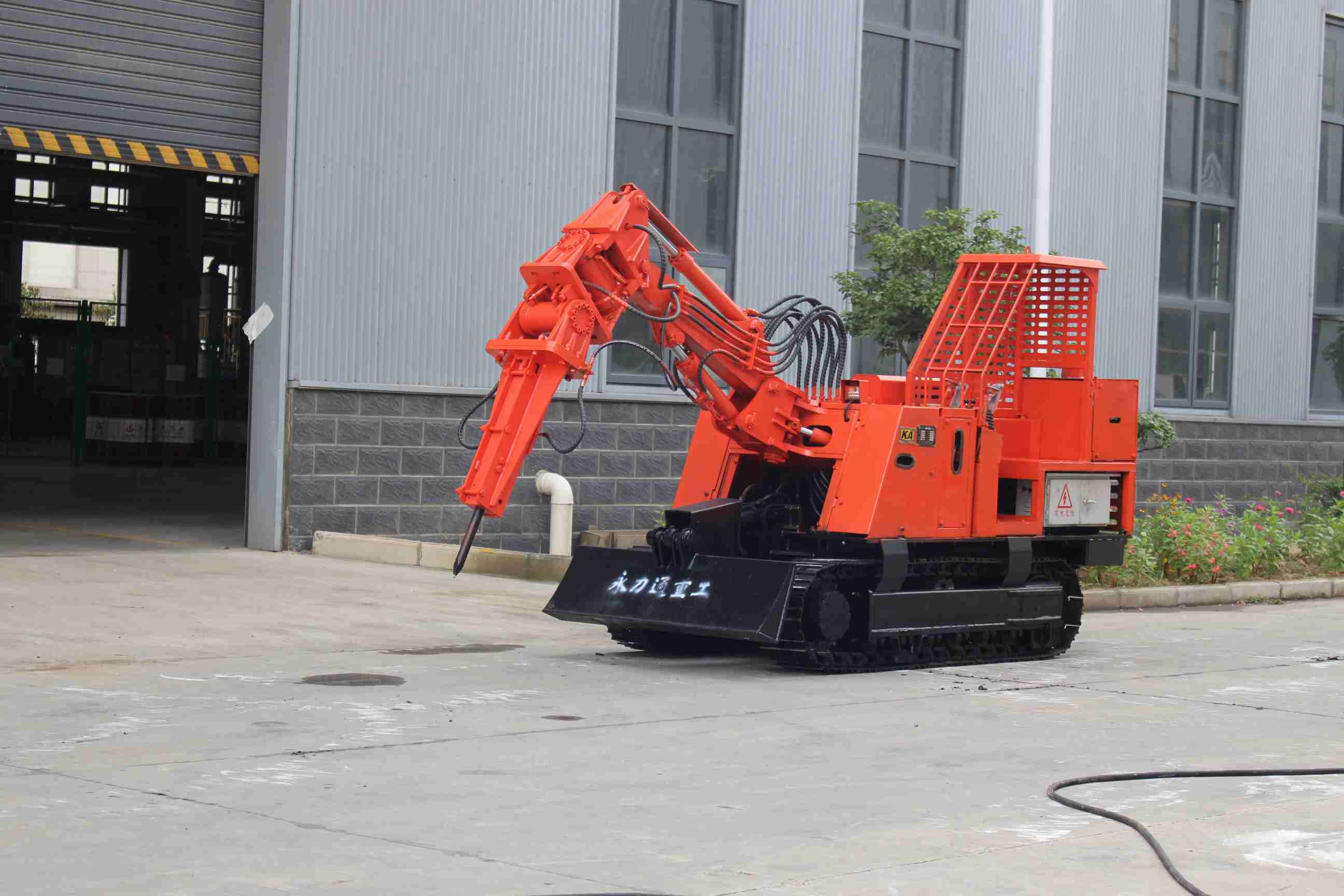 看透不说透，是修养更是智慧，藏起锋芒方得自在人生(图1)