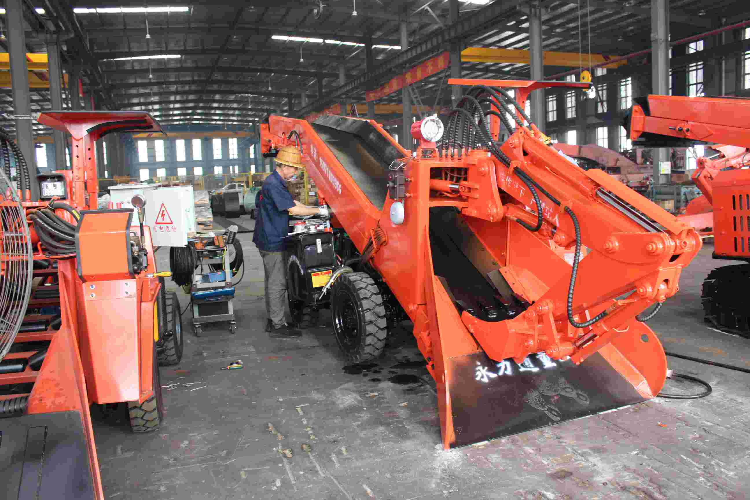 心情低落时发朋友圈，这些句子道尽心中苦涩愁闷(图1)